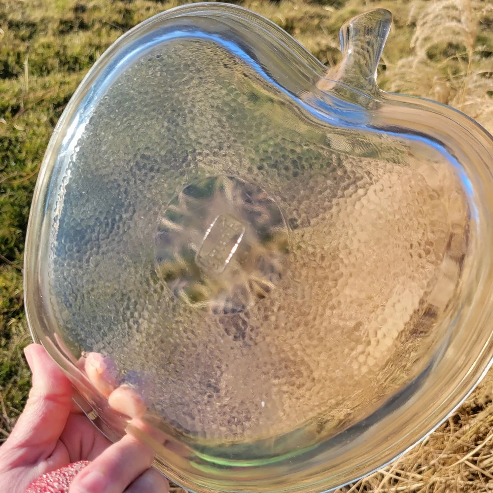 Vintage Glasbake Apple Shaped Pie Baking Dish ~ Farmhouse ~ Cottage ~ Cute!